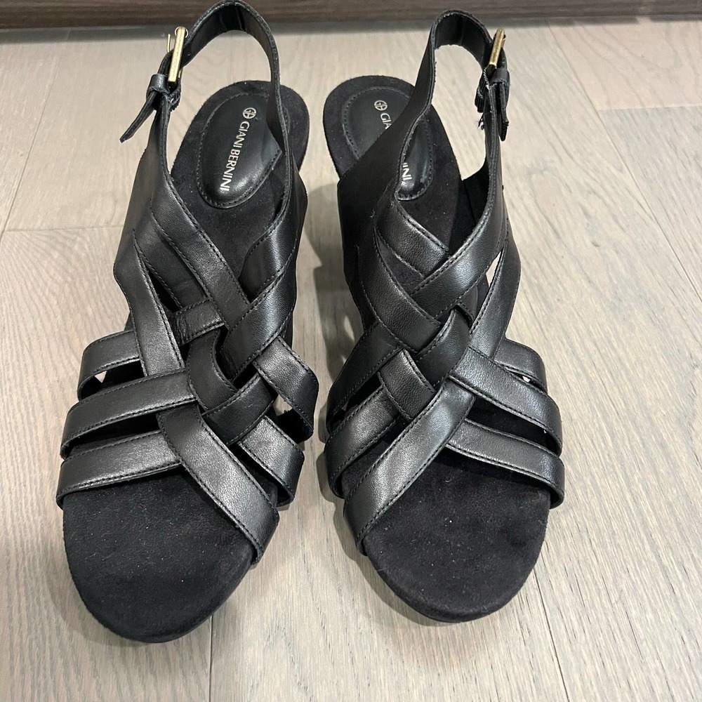 GIANI Bernini Black Justyne Strappy Sandal Leather Heels Size 8.5 - Picture 7 of 8